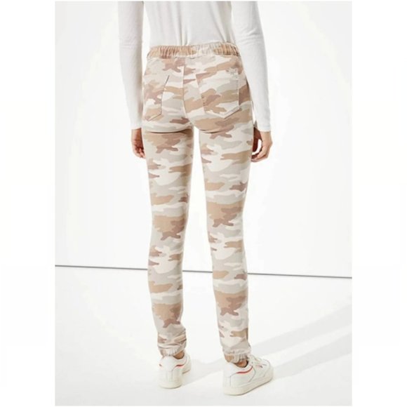AEO Next Level Stretch Camo Joggers - Picture 11 of 11